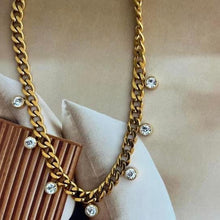 Load image into Gallery viewer, Zoe Necklace