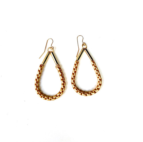 LJ Sonder Lasso Earrings