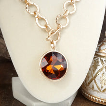 Load image into Gallery viewer, Chunky Ring Necklace With Sparkly Crystal