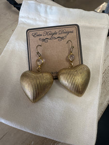Erin Knight Designs Ribbed Heart Earring