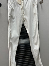 Load image into Gallery viewer, Made In Italy Stretch Pant with bling one size