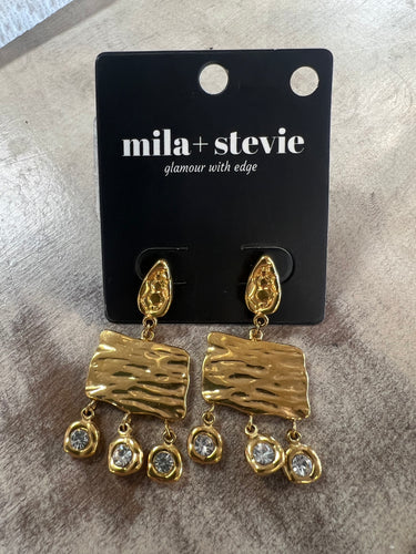 Dainty Earrings Gold Crystals