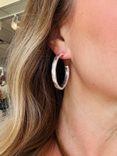 Load image into Gallery viewer, Hammered Hoop Earrings