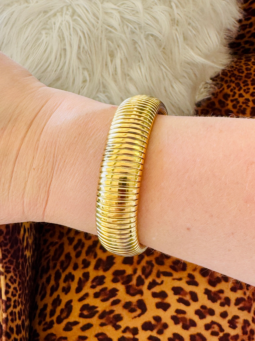 Single Coil Bracelet