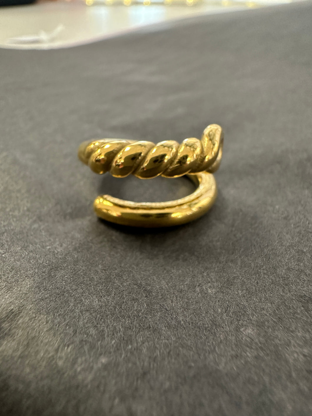 Flanerie Zendaya Braided Gold Ring