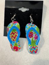 Load image into Gallery viewer, Randan Flip Flop Earrings