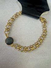 Load image into Gallery viewer, Luxe-B Bracelet Gold with Stone