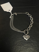 Load image into Gallery viewer, Flanerie Allure Bracelet