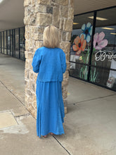 Load image into Gallery viewer, Blue Linen Cardigan