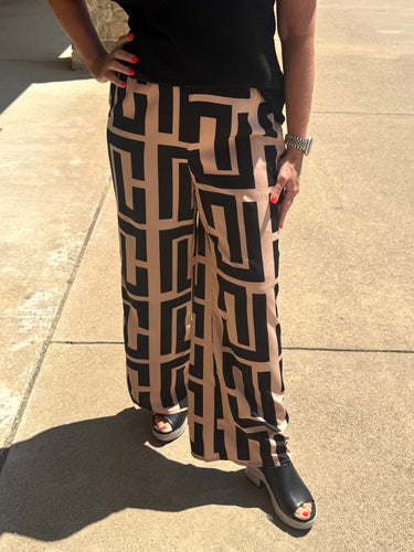 Wide Leg Geometric Pant