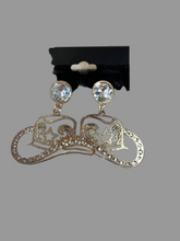 Load image into Gallery viewer, Bling Hat Earrings