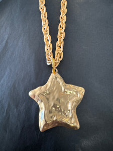 Metal Star Necklace