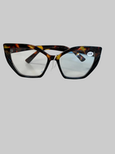 Load image into Gallery viewer, Reading Glasses-Cat Eye Leopard