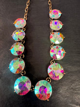 Load image into Gallery viewer, Chunky Crystal Necklace