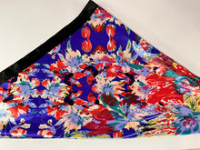 Load image into Gallery viewer, Silk Scarf