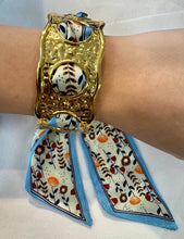 Load image into Gallery viewer, Scarf Cuff