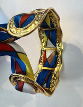 Load image into Gallery viewer, Scarf Cuff