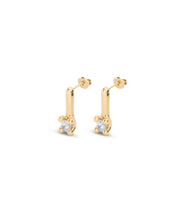 Load image into Gallery viewer, UNOde50 Aretes medianos bañados en oro de 18K con circonita azul Earrings-Gold