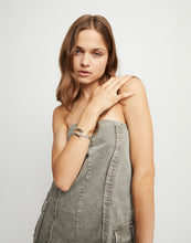 Load image into Gallery viewer, UNOde50 Bangle bracelet-Silver Medium pul2507mtloooom