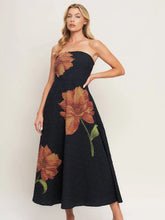 Load image into Gallery viewer, Strapless Flower Dress
