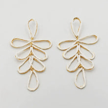 Load image into Gallery viewer, Tropical Drop Earrings