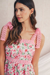 Green Floral Lace Tied Strap Empire Waist Maxi Dress