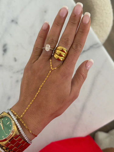 Glam Hand Chain