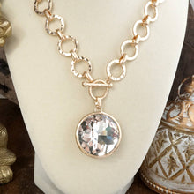 Load image into Gallery viewer, Chunky Ring Necklace With Sparkly Crystal