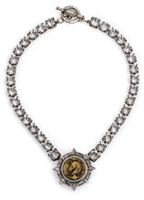 Load image into Gallery viewer, French Kande Swarovski and Mini Colonies Medallion