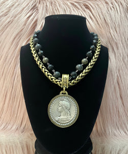French Kande Double Strain Nightfall Mix and Chain Chemins Medallion